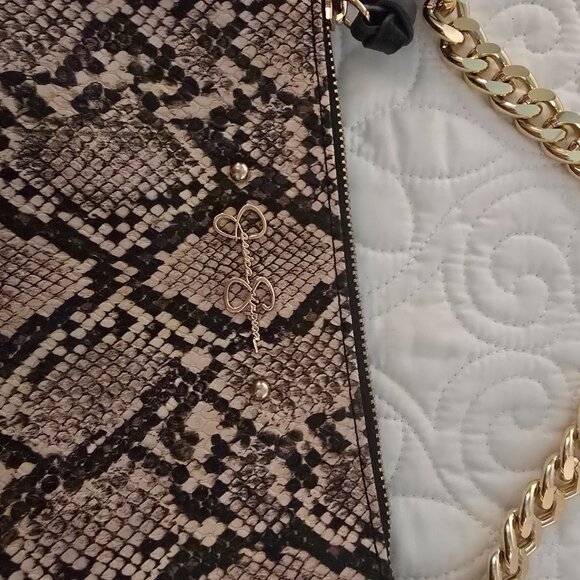 Jessica Simpson Snake Print Crossbody Bag Gold Chain Strap Excellent Condition - Picture 11 of 14